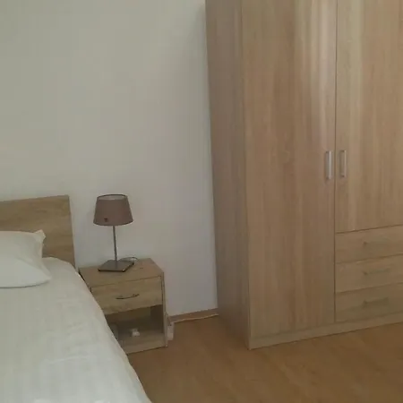 Hostel Kamrica Mariborcity Μαριμπόρ